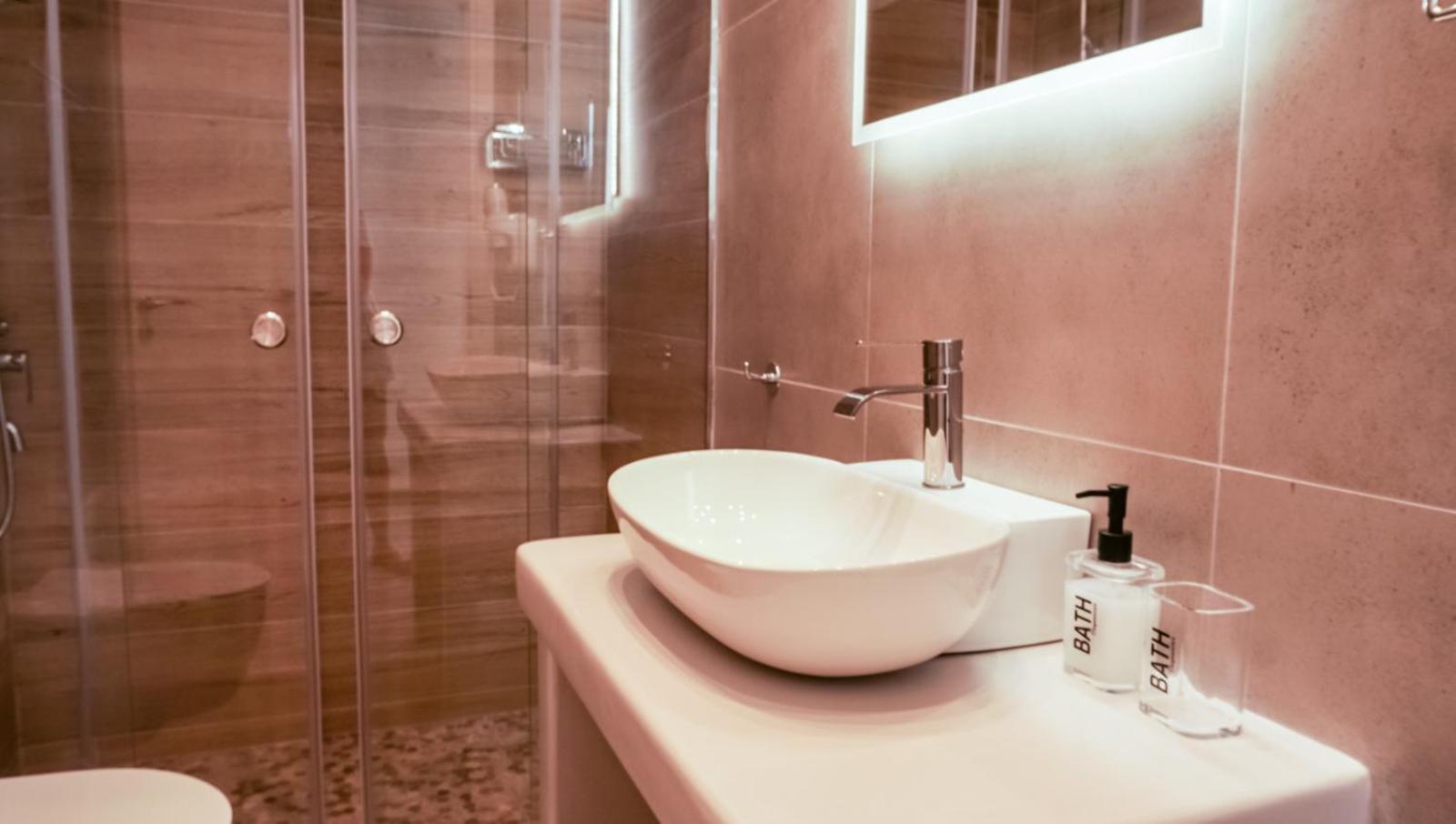 Οtto Apts Loutrá Zewnętrze zdjęcie